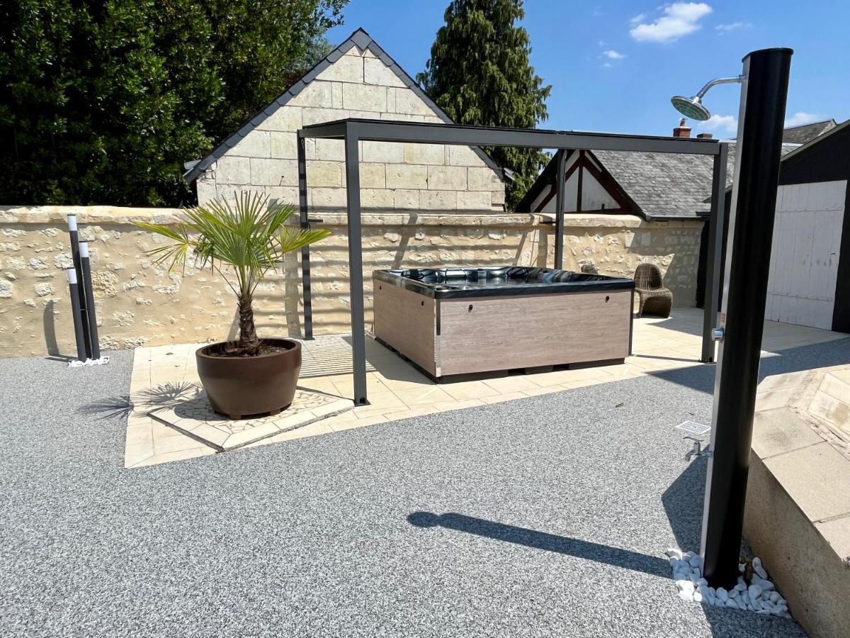 Cave Auger La Maison D'Hotes Restigne Exterior photo